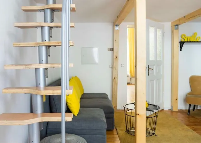 Modern Ac Selfcheckin برلين